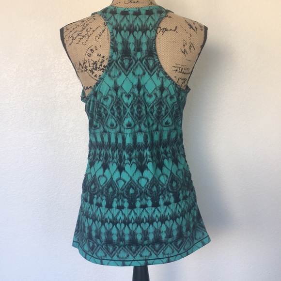 Cute workout top size M - Picture 3 of 5